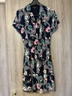 【美品】BANANA REPUBLIC フラワープリント ワンピース