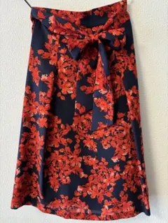 スカート新品　花柄