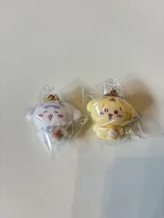 サンリオちいかわ　フロッキーマスコットチャーム 2点セット　ハチワレ　うさぎ