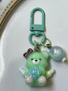 88 レジン シャカシャカキーホルダー シェイカー 夢かわ くま パフェ