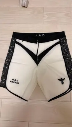 M.A.D SPORTS サーフパンツ 28インチ - メルカリ