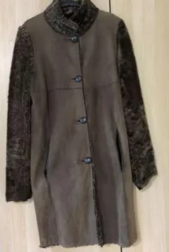 リバーシブルムートンコート