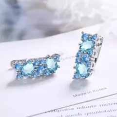 R213 ピアス　フープ　ブルートパーズ　アクアマリン　K18WG　18K　人気