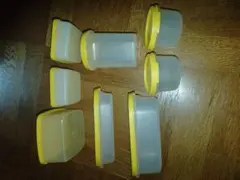 タッパーウエア　食品保存容器セット クリア＆イエロー