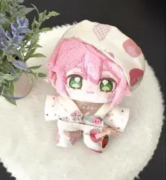 あんスタ　いつぬい　ぬい服　12cmぬい服　いちご柄　生成り色