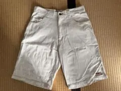QUIKSILVER ショートパンツ ホワイト M ショーツのサムネイル