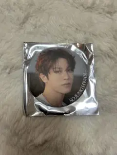 ジョンファン 缶バッジ