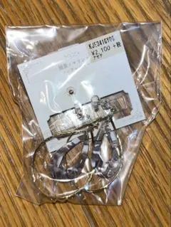 クリスタル付きシルバー フープイヤリング