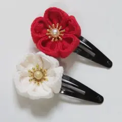 和装や卒業式にも◎紅白の梅つまみ細工パッチンどめ