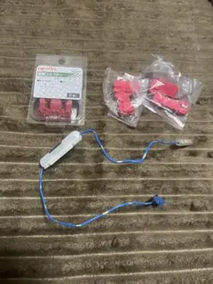 自動車　配線コネクター　おまけ付き　メリカリイベント限定値下げのサムネイル