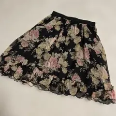 レストローズ　花柄スカート