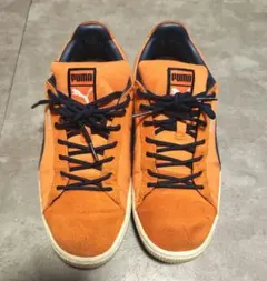 Puma オレンジ スエード スニーカー
