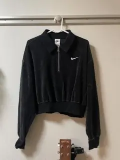 Nike ベロア ハーフジップ クロップド トップ