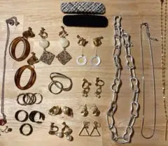 アクセサリー　イヤリング　ネックレス　まとめ売り