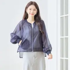 TRUBE 新品 ライトシアー ギャザーブルゾン 透け感 光沢感 上品 きれいめのサムネイル