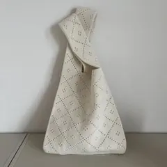 【限定値下げ】ニットトートバッグ　透かし編み模様