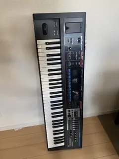Roland JUNO-Gi シンセサイザー 【美品】【希少モデル】 Roland - JUNO-Gi | Mobile Synthesizer with Digital Recorder