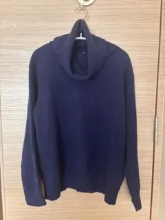 ユニクロ　カシミヤ100%オフタートル