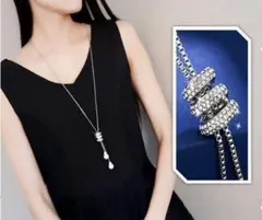 【新品】★パールペンダントのロングネックレス★シルバー★