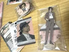 【4点セット】名探偵コナン ヴィンテージルック 上原由衣　缶バッジアクスタセット