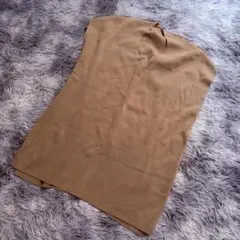 【美品】Elura エルーラ 深Vネック ニットベスト ジレ キャメル L