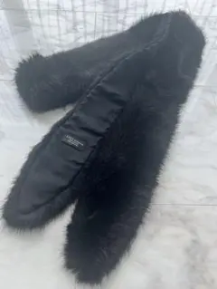 大特価❗️早い者勝ち❗️ZARA  新品　フェイクファーストール