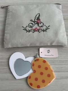 新品未使用　Afternoon Tea 刺繍ポーチとハート型ミラー(チェーン付)のサムネイル