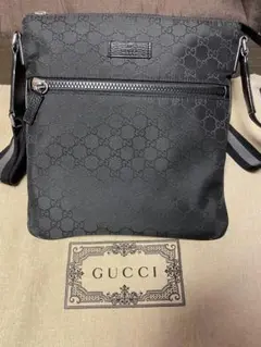 GUCCI GGナイロン メッセンジャーバッグ ブラック お値下げ可能