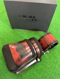 ニックス⭐︎小物腰袋⭐︎ガラス皮チェーンタイプ⭐︎レッド⭐︎新品未 
