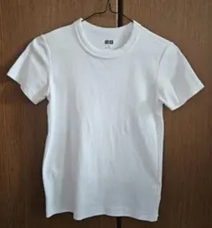 〈ユニクロ〉U Tシャツ　白　Sサイズのサムネイル