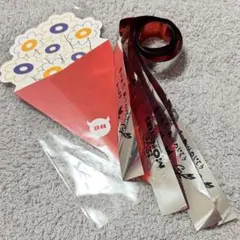 BABYMONSTER SS席特典の一部 銀テープ付き