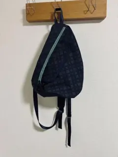 現品限り!!　正絹 レアデザイン 着物生地使用 ボディバッグ 斜め掛けバッグ 現品限り!! 正絹 レアデザイン 着物生地使用 ボディバッグ 斜め掛け