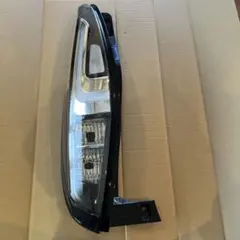 スズキソリオ 左側リヤコンビネーションランプユニット純正MA36S テールランプ スズキソリオ 左側リヤコンビネーションランプユニット純正MA36S