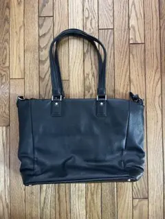 黒いレザー風 トートバッグ