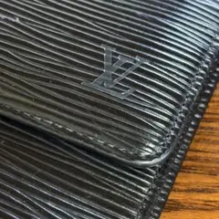 ルイヴィトン エピ ポルトフォイユ サラ ノワール 長財布 黒