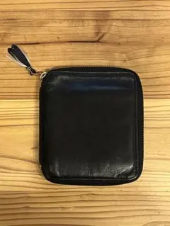 コムデギャルソン　二つ折り財布　ジップ　クラシック