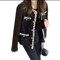 黒テーラードジャケット