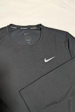 美品 NIKE RUNNING 長袖シャツ ブラック Lサイズ