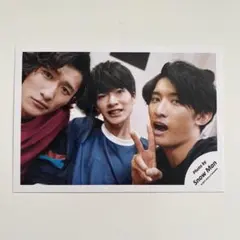 SnowMan 公式写真　3 深澤辰哉　岩本照　向井康二　セルフィー