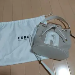 FURLA バケットバッグ ベージュ