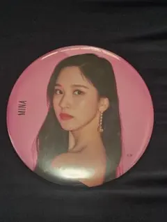 MINA BIG缶バッチ