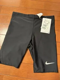 ナイキ　男児水着130