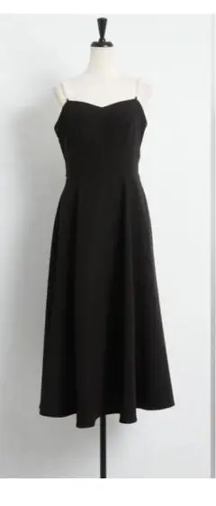☆新品未使用　tocco パールストラップ黒ドレス