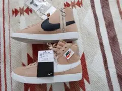 新品希少☆２５．５　NIKE　ナイキ　ブレーザーミットレベル　4022-200