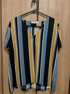 AZUL by moussy トップスのサムネイル