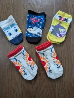 キャラクターキッズ靴下５足セット