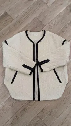 DES PRES ヘリンボーン ジャカード ノーカラー ショートコート