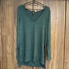 H&M ダークグリーン Vネック薄めのセーター S