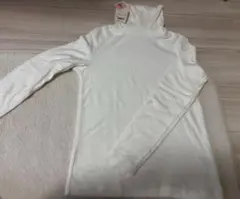 タグ付き　UNIQLO タートル　ヒートテック