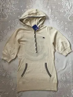 BURBERRY BLUE LABEL 綿70%半袖ニットパーカー　タグ付き